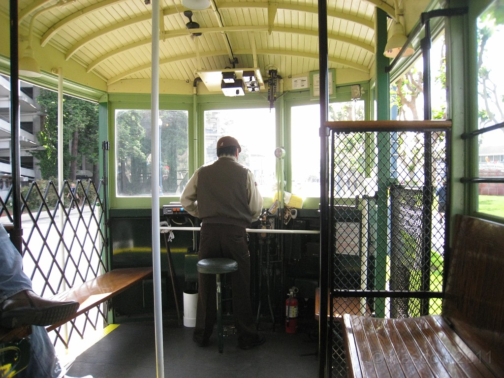 2011 Bay 2 Breakers Saturday 0945.JPG - I was able to participate in the 2011, 100th anniversary of the San Francisco Bay to Breakers 12K race. A great weekend for sight seeing and racing.